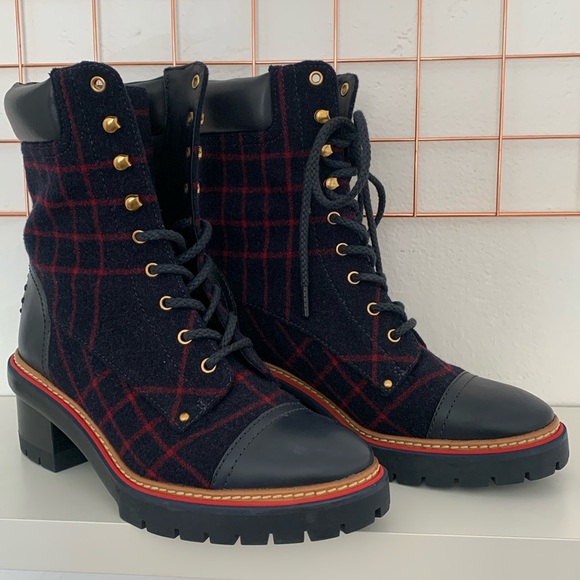 Tory Burch Plaid Lug Sole Boots size 9M - Picture 2 of 7